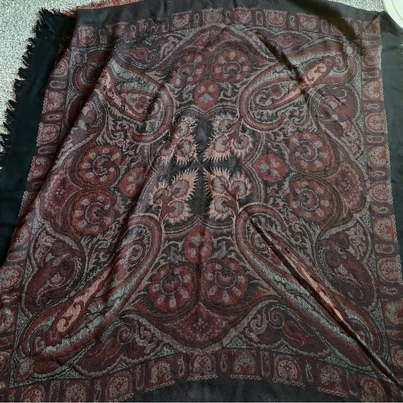 5 piece multi pattern scarf bundle - Picture 4 of 5